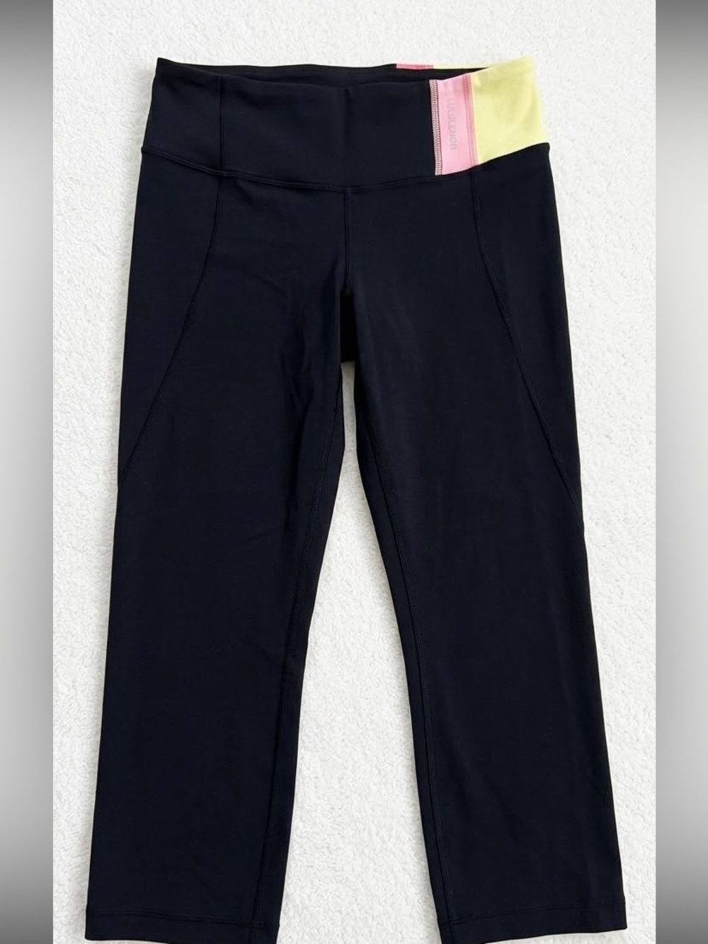 Lululemon Crop Flare Leggings Size 6 Black Color Block Waistband Split Hem